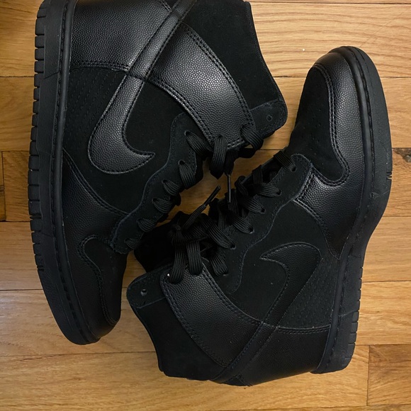 black nike wedge sneakers